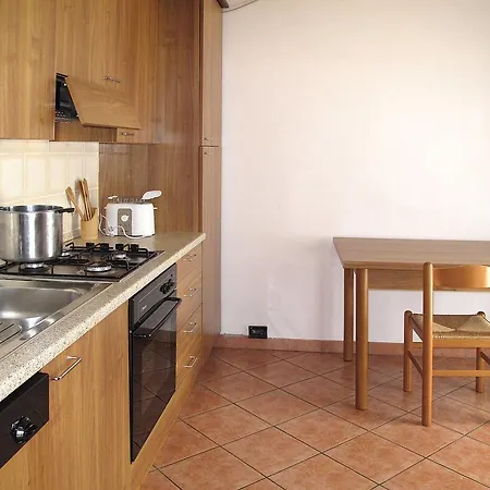 Res. Vigna Del Lago 121S Apartment