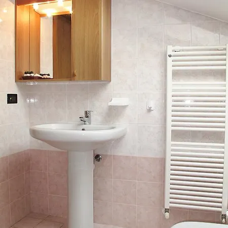 Apartment Res. Vigna Del Lago 121S Dongo
